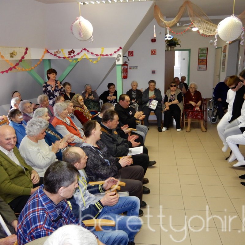 Farsang az idősotthonban 26